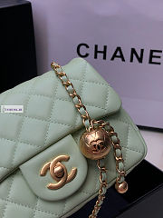 Chanel AS1786 Flap Bag Lambskin Green 17cm - 3