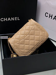 Chanel AS1786 Flap Bag Lambskin Beige 17cm - 3