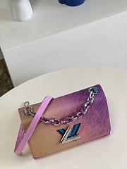 Louis Vuitton Twist MM Pink Bag M59894 23x17x9.5cm - 5