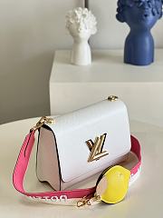 Louis Vuitton Twist MM White Bag M20680 23x17x9.5cm - 6