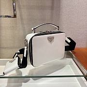 Prada Brique White Leather Bag 22x16x6cm - 2