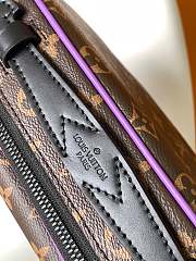Louis Vuitton S Lock Messenger M46243 22x18x8 cm - 4