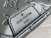Louis Vuitton Discovery Bumbag Monogram Shadow M44388 47x20x9cm - 3