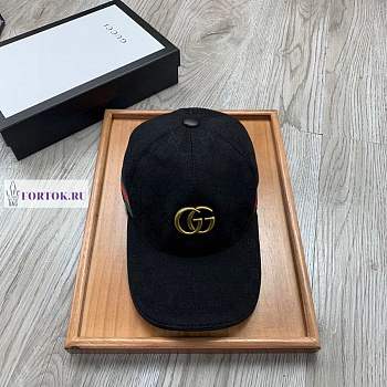 Gucci GG Supreme Black Hat