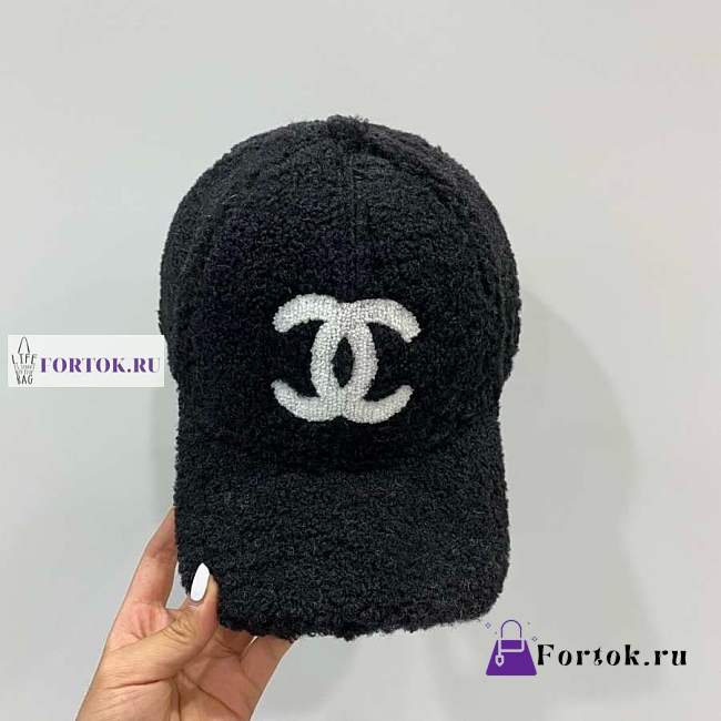 Chanel Hat 09 - 1