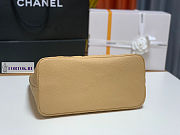 Chanel Grained Calfskin Large Top Handle Bag in Beige AS0814 30x14x24 cm - 5