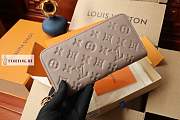 Louis Vuitton Padded Zippy Wallet Beige M81510 19.5x10.5x2.5cm - 1
