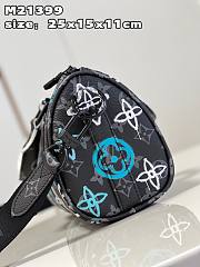 Louis Vuitton DISCOVERY BUMBAG M21399 25x15x11cm - 2