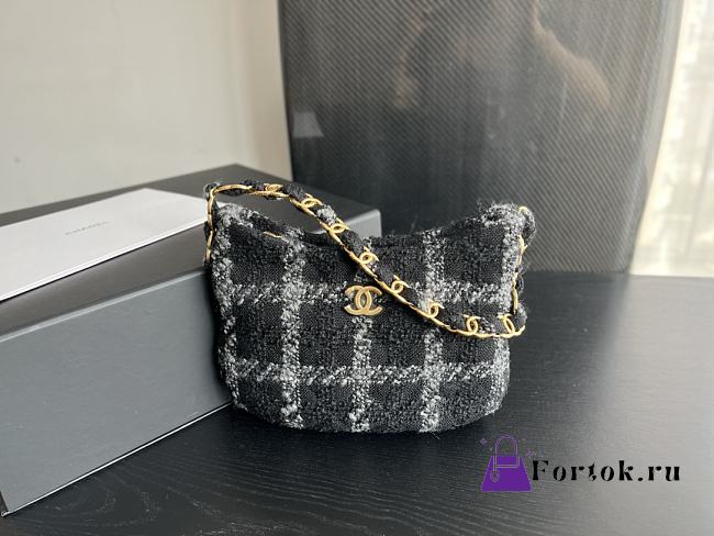 Chanel Hobo Handbag Tweed 17.5x24x6cm  - 1