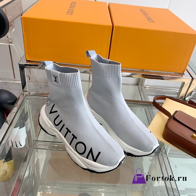 Louis Vuitton Run 55 Trainers Gray Boots  - 1