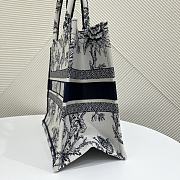 Dior Book Tote Jardin Botanique Embroidery in White & Blue 36x18x28cm - 6