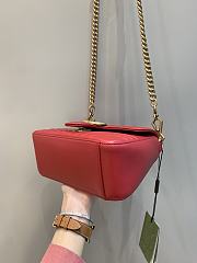 Gucci GG Marmont Mini Top Handle Bag in Red 547260 21x15x8cm - 6