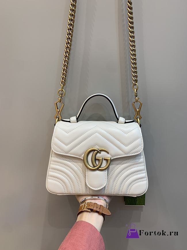 Gucci GG Marmont Mini Top Handle Bag in White 547260 21x15x8cm - 1