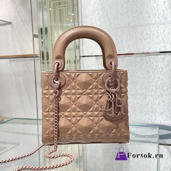 Dior Mini Lady Dior Bag in Beige 17x15×7cm - 1