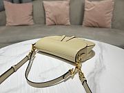 DIOR SADDLE BAG Warm Taupe Grained Calfskin in Yellow 25.5 x 20 x 6.5cm - 2