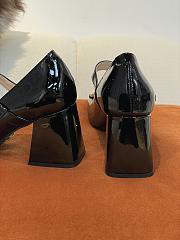 Gucci High-Heeled Shoes in Black p550 - 3