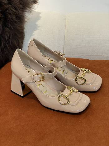 Gucci High-Heeled Shoes in Beige p550