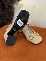 Gucci High-Heeled Shoes in Beige p550 - 3