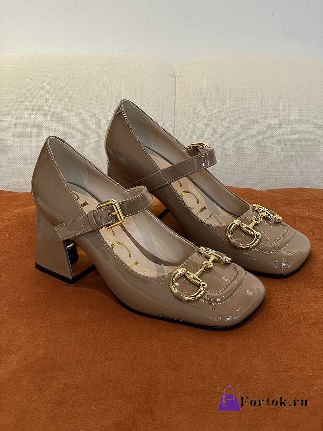 Gucci High-Heeled Shoes in Brown p550 - 1