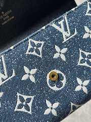 Louis Vuitton Sarah Wallet in Blue Navy M81183 19x10x2cm - 2