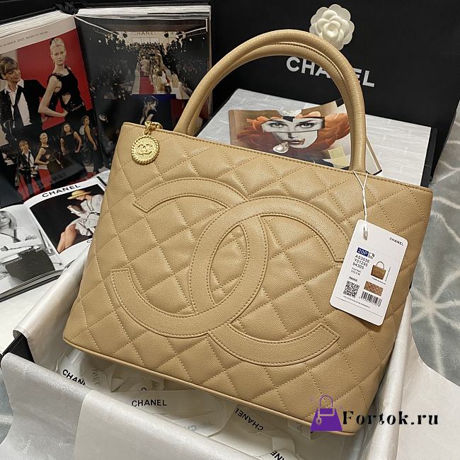 Chanel Medallion Vintage Tote Beige Caviar AS3036 - 1