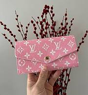 Louis Vuitton Sarah Wallet in Pink M81183 19x10x2cm  - 1