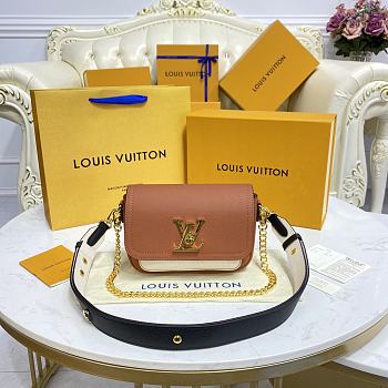 Louis Vuitton Lockme Tender Brown Bag M58555 19x13x8cm