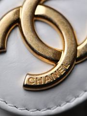 Chanel Hobo Medium Bag in White 22.5x21.5x7cm - 5