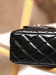 Chanel Hobo Medium Bag in Black 22.5x21.5x7cm - 4