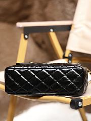 Chanel Hobo Medium Bag in Black 22.5x21.5x7cm - 2