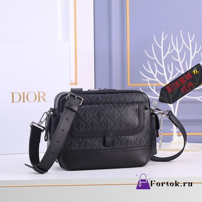 Dior Hit The Road CD Diamond Bag in Black 26x21x8cm  - 1