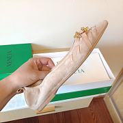 Bottega Veneta 650 Shoes in Beige - 6