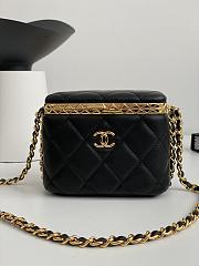Chanel Vanity With Chain Mini Black - 1