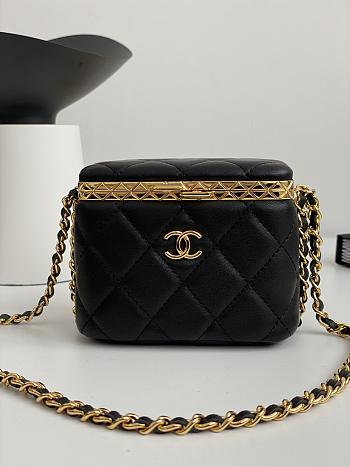 Chanel Vanity With Chain Mini Black