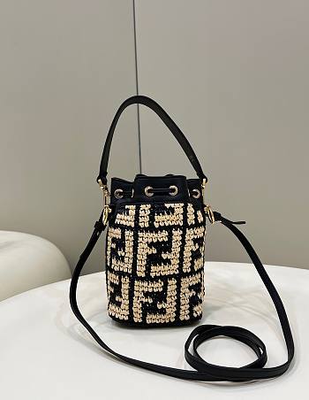 Fendi Mon Tresor Straw Bag in Black 8278