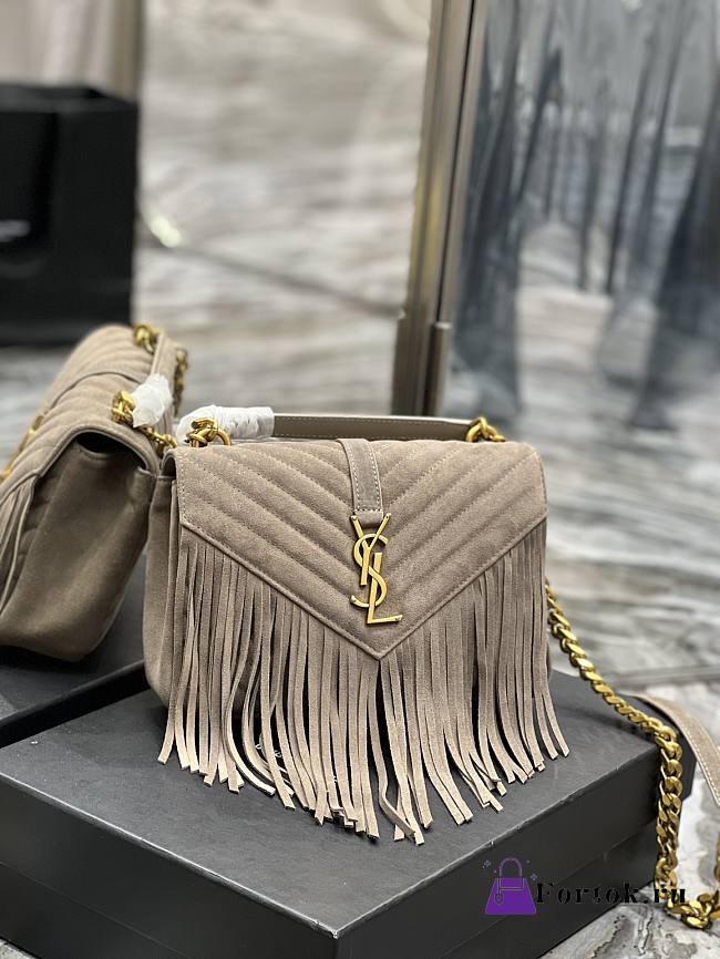 Saint Laurent Medium Chain Bag In Beige With Fringes 24x17x6cm - 1