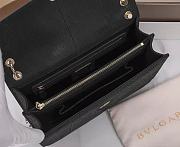 Bvlgari Serpenti Forever Shoulder Bag in Black 22x15x4.5cm - 4