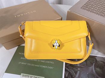 Bvlgari Serpenti Forever Shoulder Bag in Yellow 22x15x4.5cm