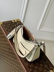 Louis Vuitton Marellini Bag in White M20998 19.0x13.5x6.5cm - 3