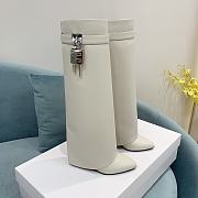 Givenchy 4G Logo Boots in White - 6