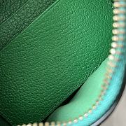 Gucci Aphrodite Small Shoulder Bag in Green 25x19x7cm - 6