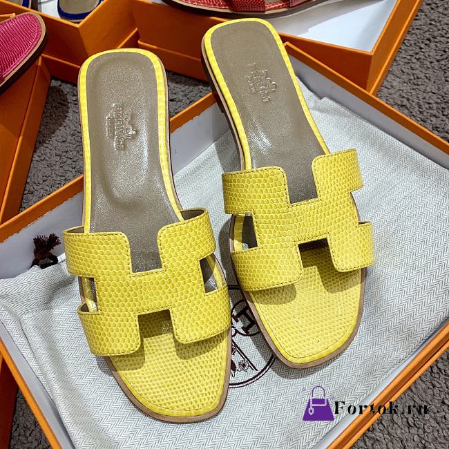 Herme Slippers in Yellow - 1