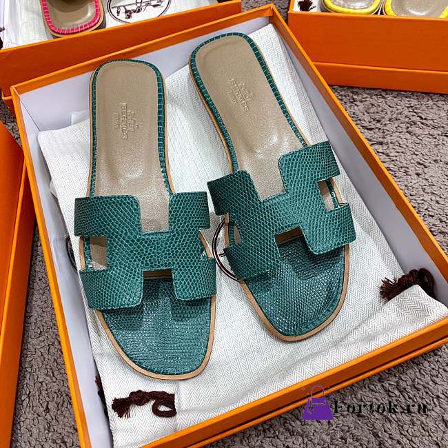 Herme Slippers in Green - 1