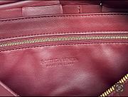 Bottega Veneta Brick Cassette Shoulder Bag in Burgundy 28x14x10cm - 2