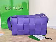 Bottega Veneta Brick Cassette Shoulder Bag in Purple 28x14x10cm - 4
