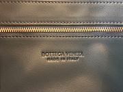 Bottega Veneta Brick Cassette Shoulder Bag in Blue 28x14x10cm - 3