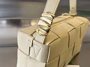 Bottega Veneta Brick Cassette Shoulder Bag in White 28x14x10cm - 6