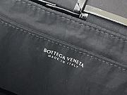 Bottega Veneta The Belt Cassette Bag in Black 19.5x6x10.5cm - 2