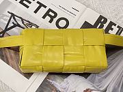 Bottega Veneta The Belt Cassette Bag in Yellow 19.5x6x10.5cm - 3