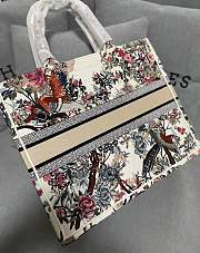 Dior Book Tote Bag Large Ecru Multicolor D’Hiver Embroidery 42x35x18.5cm - 6